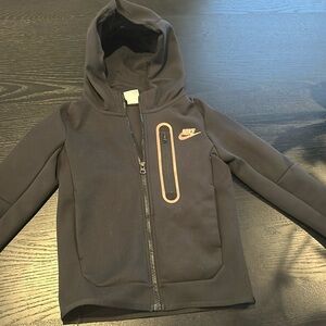Nike Tech hoodie boys size xs